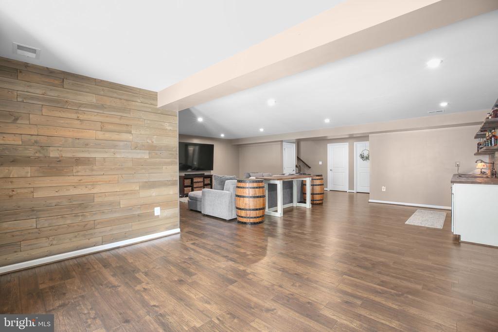 8714 WILMORE LN, SPOTSYLVANIA, Virginia 22553, 4 Bedrooms Bedrooms, ,3 BathroomsBathrooms,Residential,8714 WILMORE LN,VASP2038864 MLS # VASP2038864