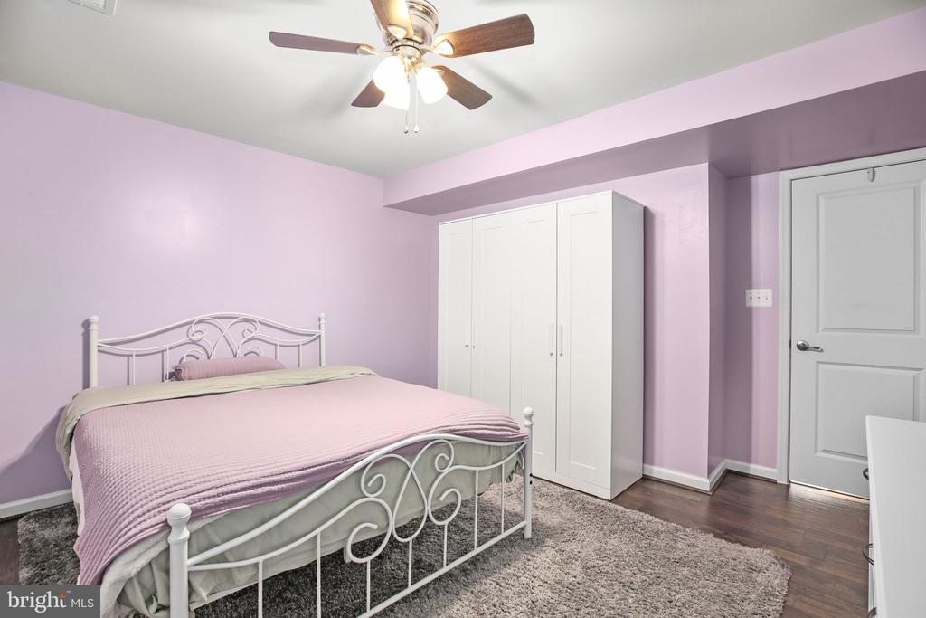 8714 WILMORE LN, SPOTSYLVANIA, Virginia 22553, 4 Bedrooms Bedrooms, ,3 BathroomsBathrooms,Residential,8714 WILMORE LN,VASP2038864 MLS # VASP2038864