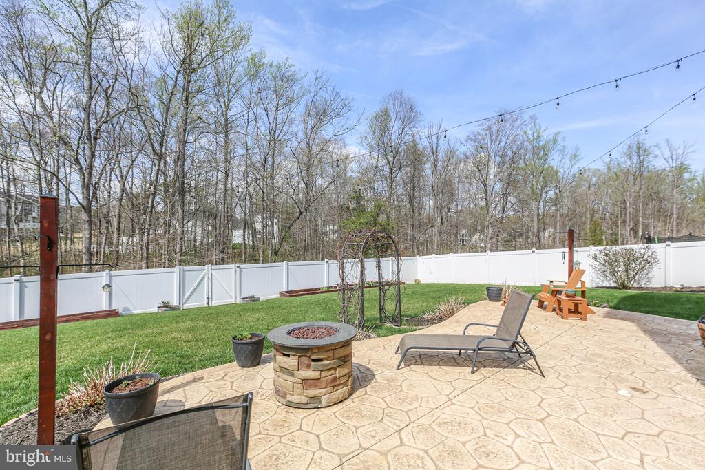 8714 WILMORE LN, SPOTSYLVANIA, Virginia 22553, 4 Bedrooms Bedrooms, ,3 BathroomsBathrooms,Residential,8714 WILMORE LN,VASP2038864 MLS # VASP2038864