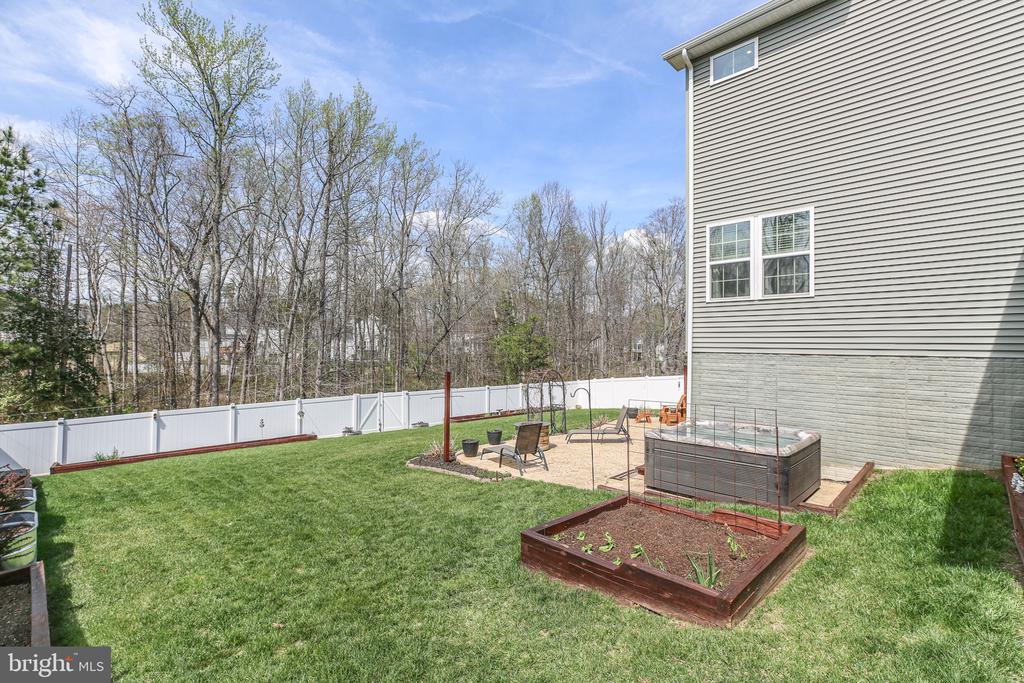 8714 WILMORE LN, SPOTSYLVANIA, Virginia 22553, 4 Bedrooms Bedrooms, ,3 BathroomsBathrooms,Residential,8714 WILMORE LN,VASP2038864 MLS # VASP2038864