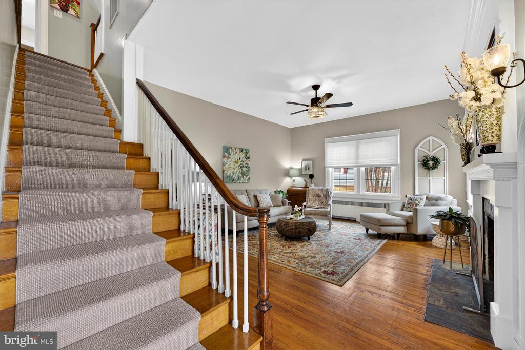 609 S WEST ST, CULPEPER, Virginia 22701, 4 Bedrooms Bedrooms, ,2 BathroomsBathrooms,Residential,609 S WEST ST,VACU2013118 MLS # VACU2013118