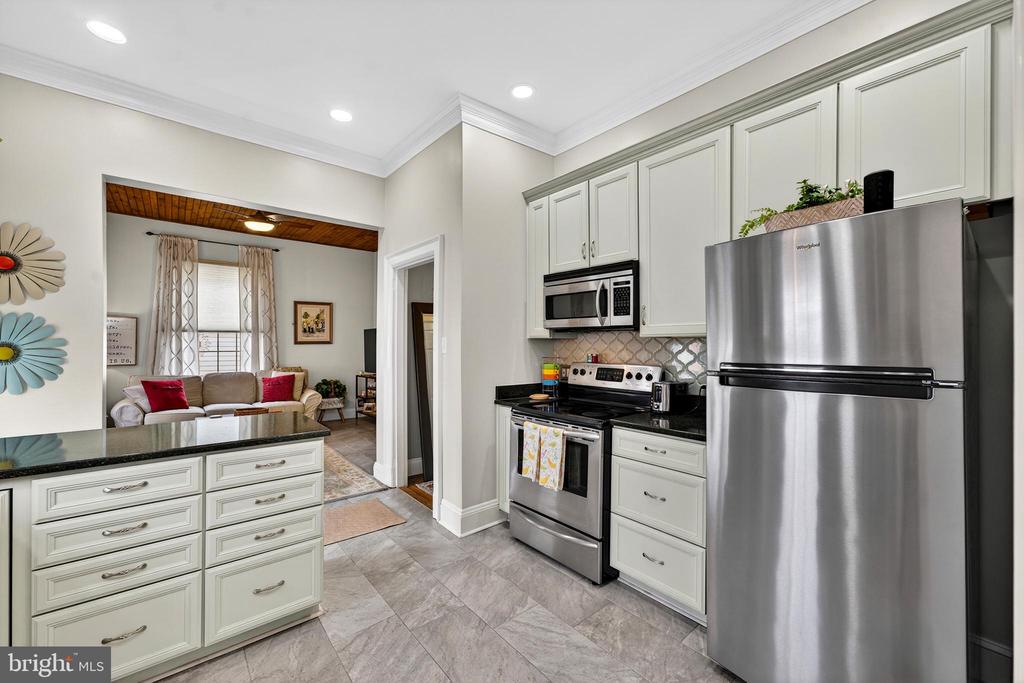 609 S WEST ST, CULPEPER, Virginia 22701, 4 Bedrooms Bedrooms, ,2 BathroomsBathrooms,Residential,609 S WEST ST,VACU2013118 MLS # VACU2013118