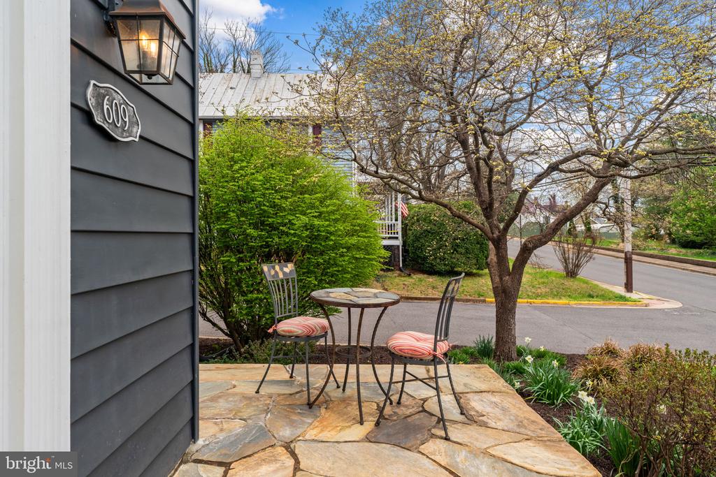 609 S WEST ST, CULPEPER, Virginia 22701, 4 Bedrooms Bedrooms, ,2 BathroomsBathrooms,Residential,609 S WEST ST,VACU2013118 MLS # VACU2013118