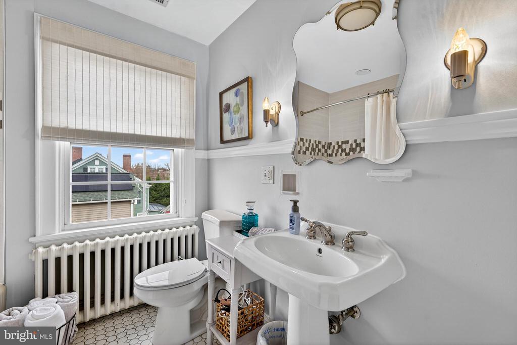 609 S WEST ST, CULPEPER, Virginia 22701, 4 Bedrooms Bedrooms, ,2 BathroomsBathrooms,Residential,609 S WEST ST,VACU2013118 MLS # VACU2013118