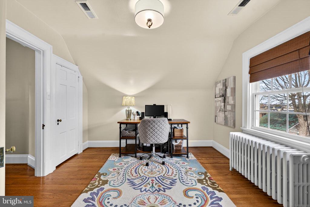 609 S WEST ST, CULPEPER, Virginia 22701, 4 Bedrooms Bedrooms, ,2 BathroomsBathrooms,Residential,609 S WEST ST,VACU2013118 MLS # VACU2013118