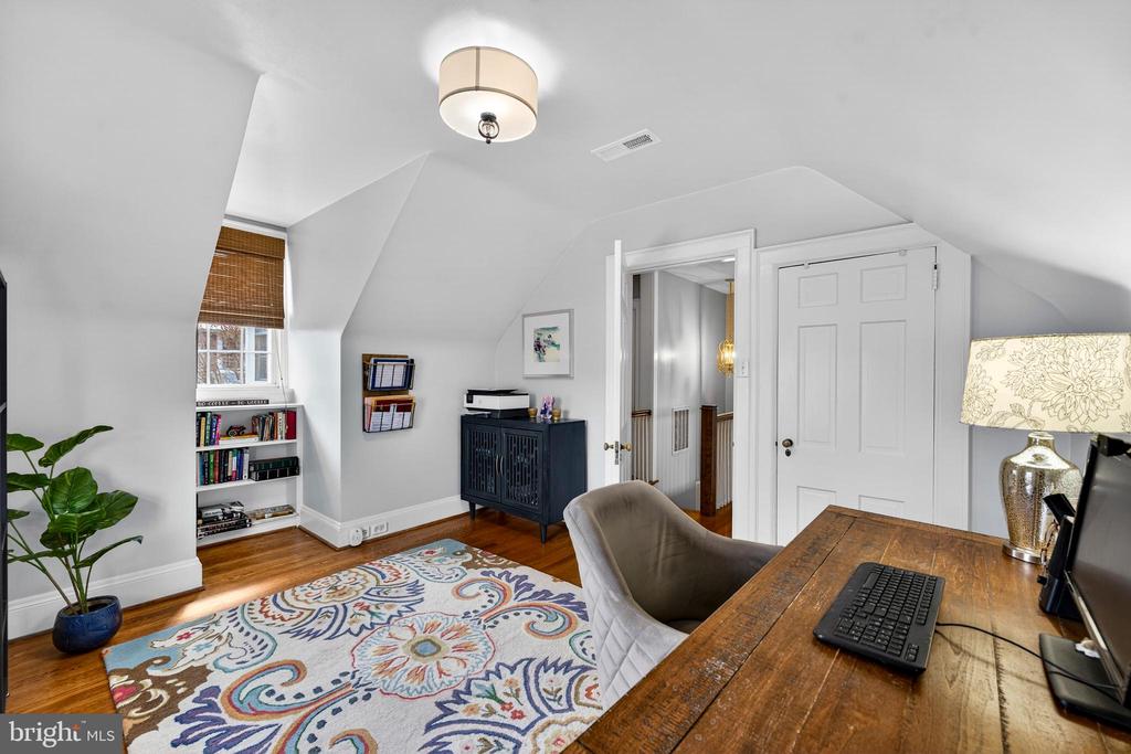 609 S WEST ST, CULPEPER, Virginia 22701, 4 Bedrooms Bedrooms, ,2 BathroomsBathrooms,Residential,609 S WEST ST,VACU2013118 MLS # VACU2013118