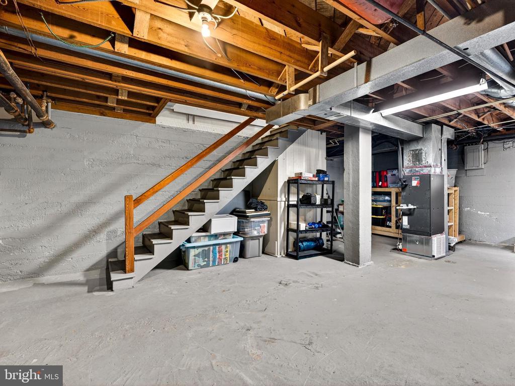 609 S WEST ST, CULPEPER, Virginia 22701, 4 Bedrooms Bedrooms, ,2 BathroomsBathrooms,Residential,609 S WEST ST,VACU2013118 MLS # VACU2013118