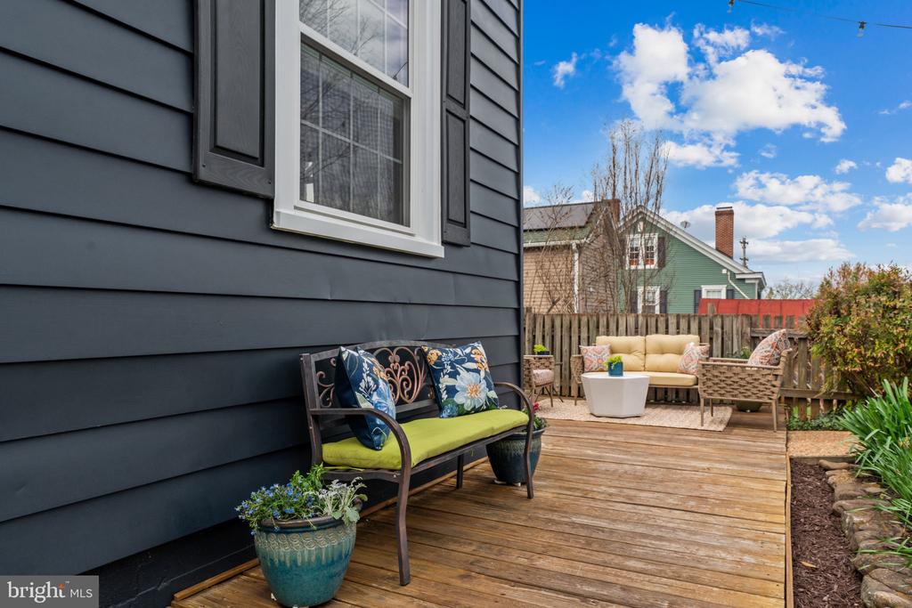 609 S WEST ST, CULPEPER, Virginia 22701, 4 Bedrooms Bedrooms, ,2 BathroomsBathrooms,Residential,609 S WEST ST,VACU2013118 MLS # VACU2013118