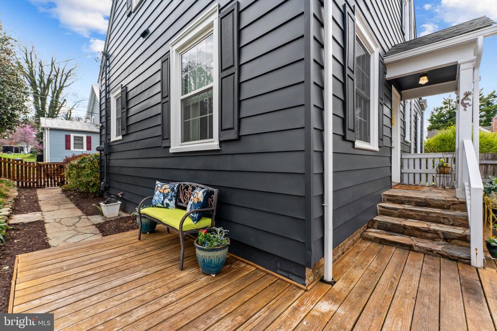 609 S WEST ST, CULPEPER, Virginia 22701, 4 Bedrooms Bedrooms, ,2 BathroomsBathrooms,Residential,609 S WEST ST,VACU2013118 MLS # VACU2013118