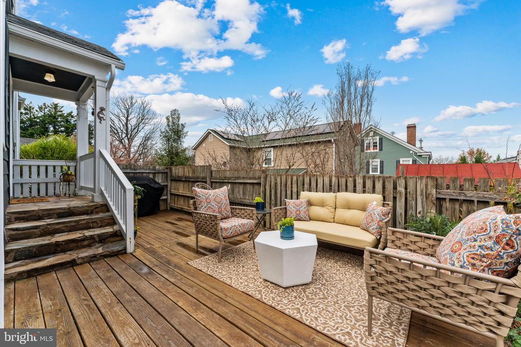 609 S WEST ST, CULPEPER, Virginia 22701, 4 Bedrooms Bedrooms, ,2 BathroomsBathrooms,Residential,609 S WEST ST,VACU2013118 MLS # VACU2013118