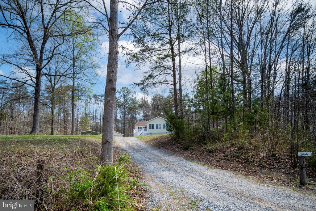 144 PLATEAU, LOUISA, Virginia 23093, 3 Bedrooms Bedrooms, ,2 BathroomsBathrooms,Residential,144 PLATEAU,VALA2009588 MLS # VALA2009588 144 PLATEAU, LOUISA, Virginia 23093, 3 Bedrooms Bedrooms, ,2 BathroomsBathrooms,Residential,144 PLATEAU,VALA2009588 MLS # VALA2009588