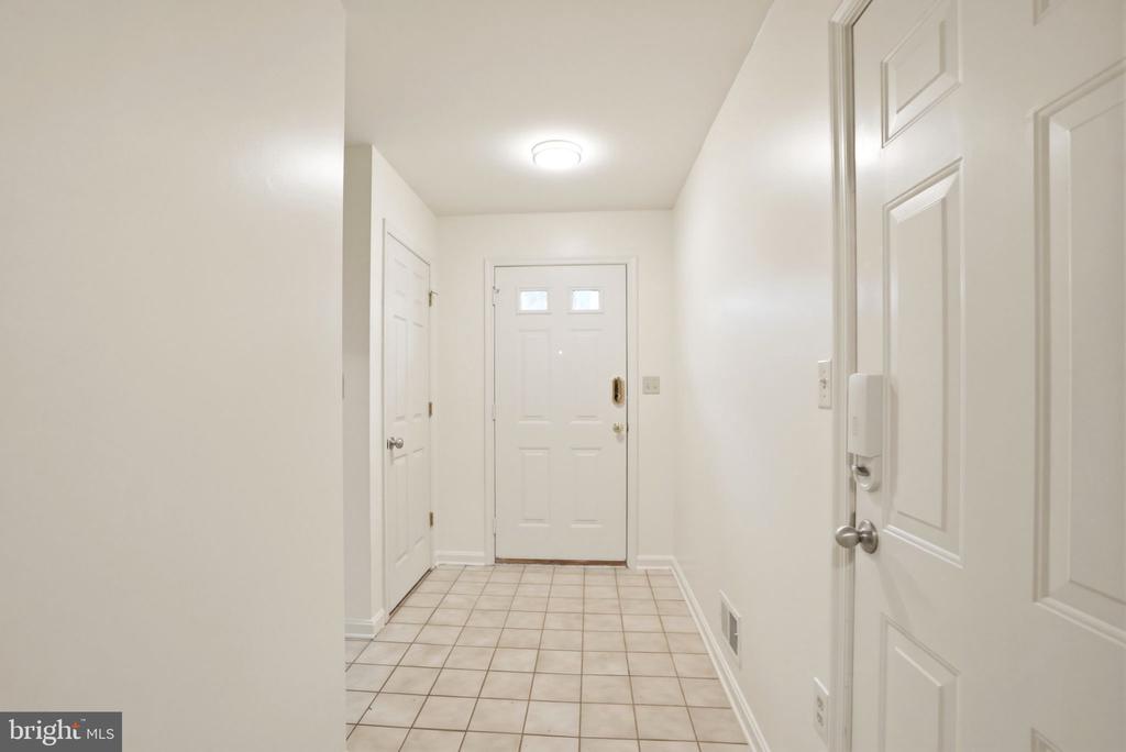 541 HIGHLAND TOWNE LN, WARRENTON, Virginia 20186, 2 Bedrooms Bedrooms, ,2 BathroomsBathrooms,Residential,541 HIGHLAND TOWNE LN,VAFQ2020292 MLS # VAFQ2020292