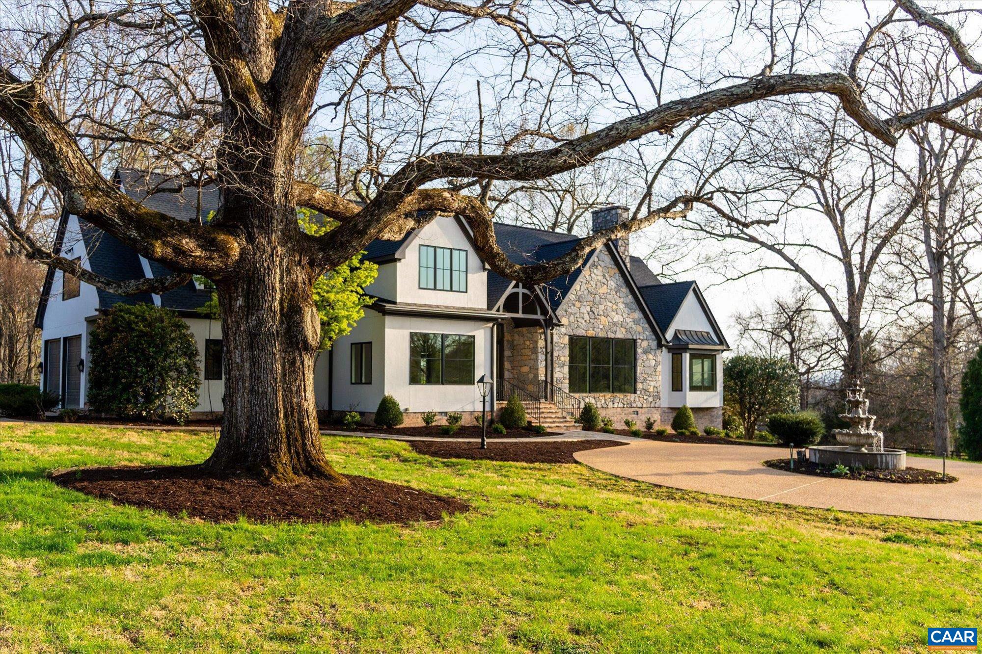 2121 GARTH RD, CHARLOTTESVILLE, Virginia 22901, 4 Bedrooms Bedrooms, ,3 BathroomsBathrooms,Residential,Majestic Oaks,2121 GARTH RD,675116 MLS # 675116