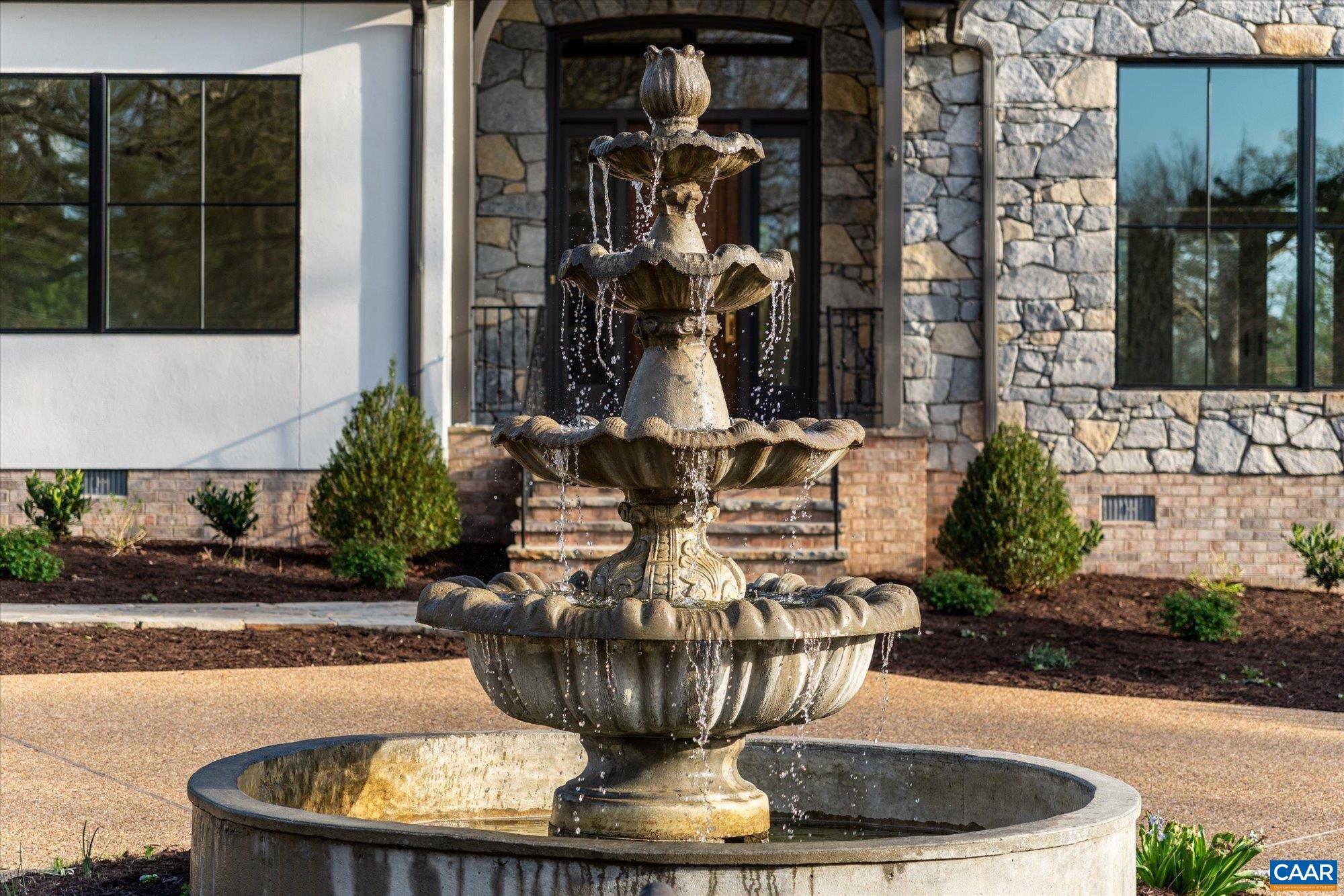 2121 GARTH RD, CHARLOTTESVILLE, Virginia 22901, 4 Bedrooms Bedrooms, ,3 BathroomsBathrooms,Residential,Majestic Oaks,2121 GARTH RD,675116 MLS # 675116