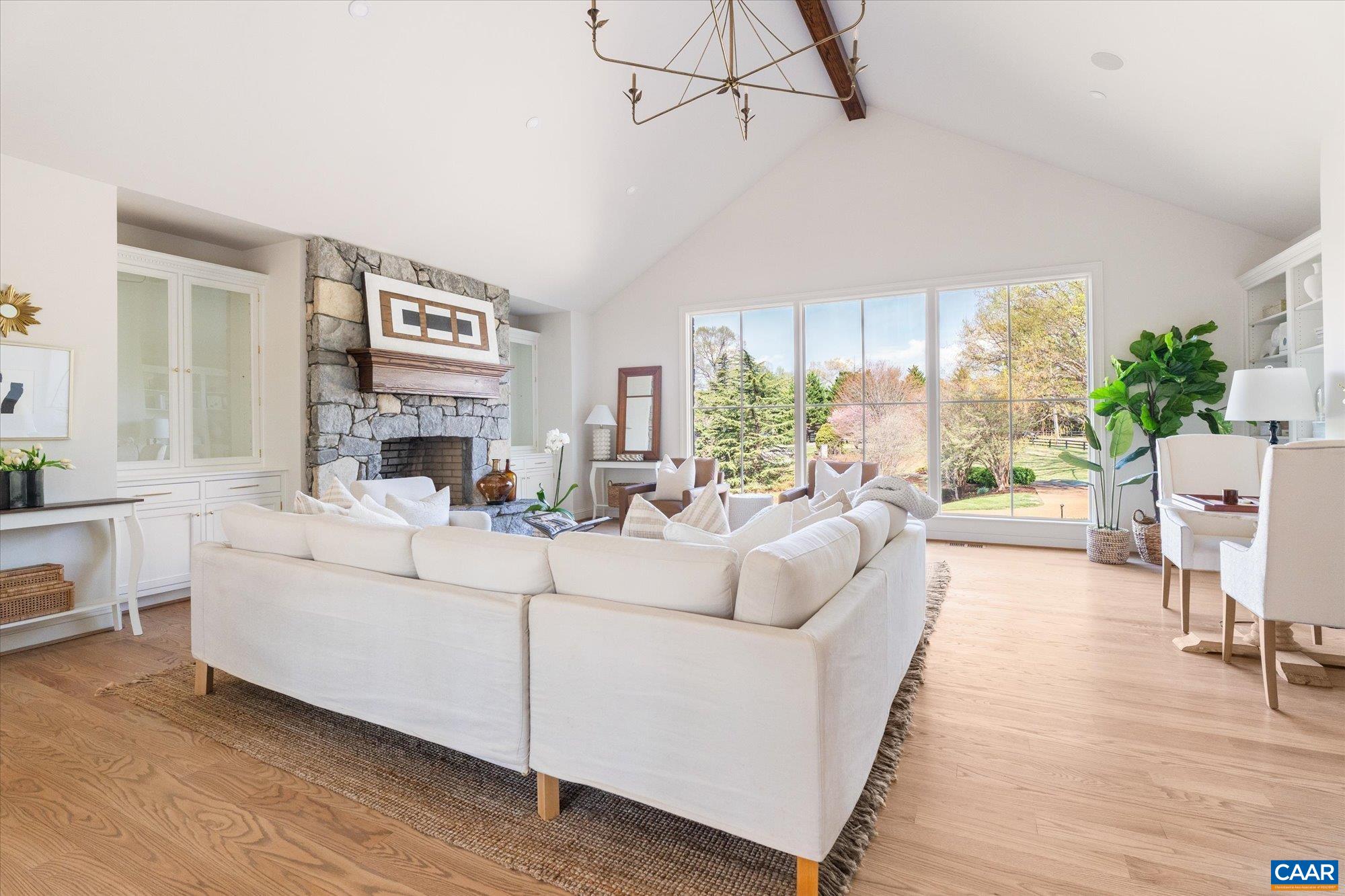 2121 GARTH RD, CHARLOTTESVILLE, Virginia 22901, 4 Bedrooms Bedrooms, ,3 BathroomsBathrooms,Residential,Majestic Oaks,2121 GARTH RD,675116 MLS # 675116