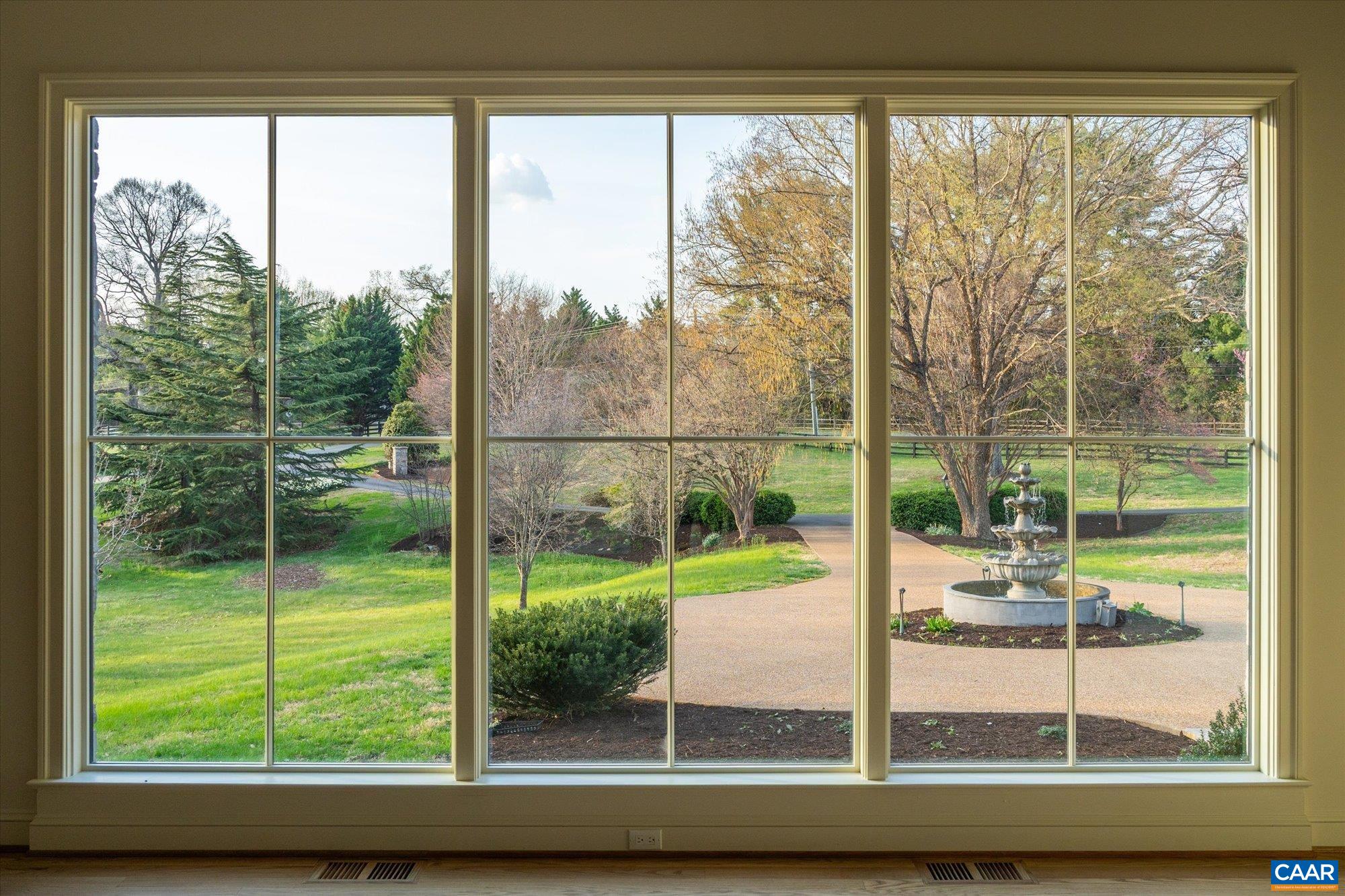 2121 GARTH RD, CHARLOTTESVILLE, Virginia 22901, 4 Bedrooms Bedrooms, ,3 BathroomsBathrooms,Residential,Majestic Oaks,2121 GARTH RD,675116 MLS # 675116