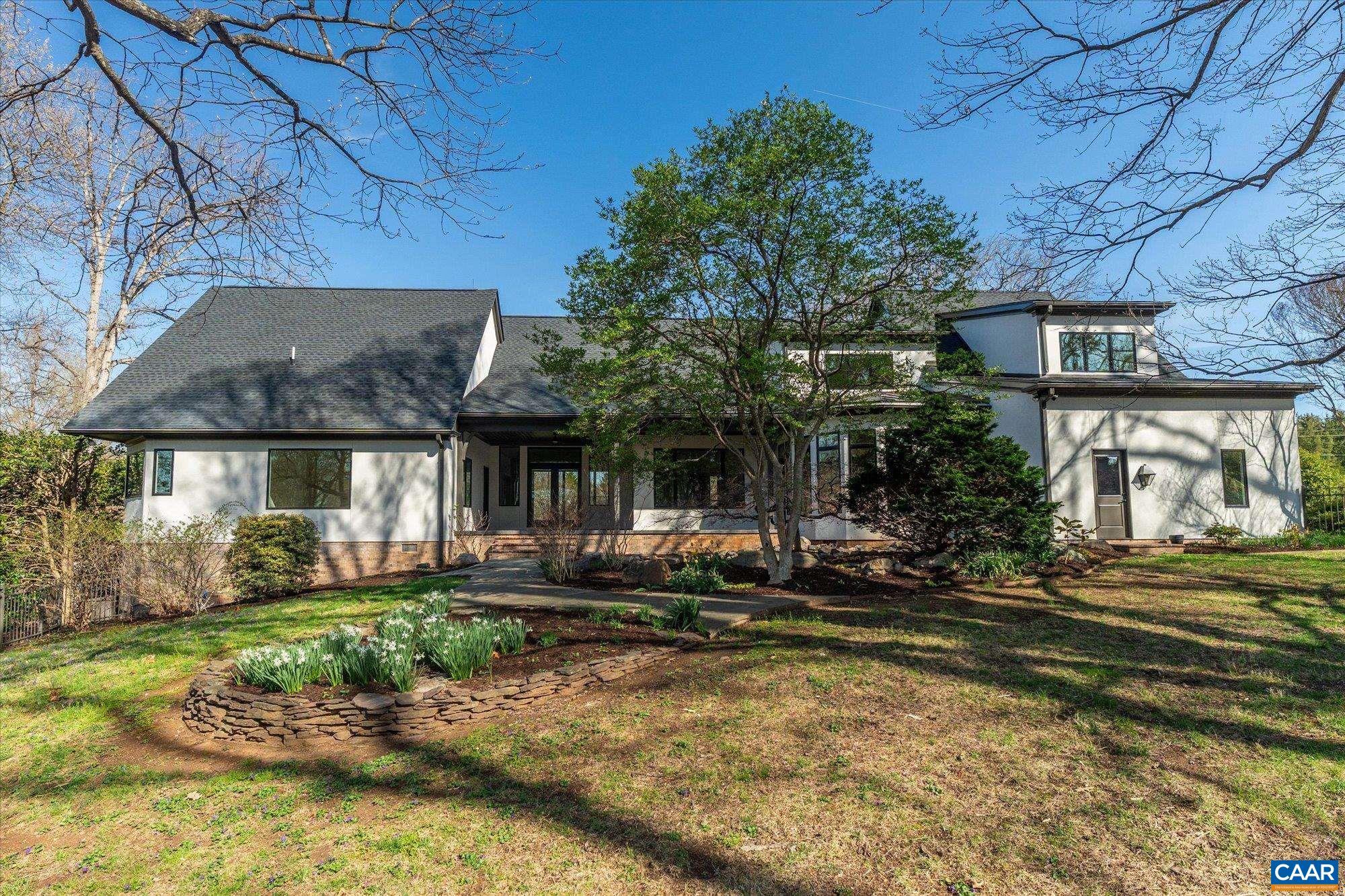2121 GARTH RD, CHARLOTTESVILLE, Virginia 22901, 4 Bedrooms Bedrooms, ,3 BathroomsBathrooms,Residential,Majestic Oaks,2121 GARTH RD,675116 MLS # 675116