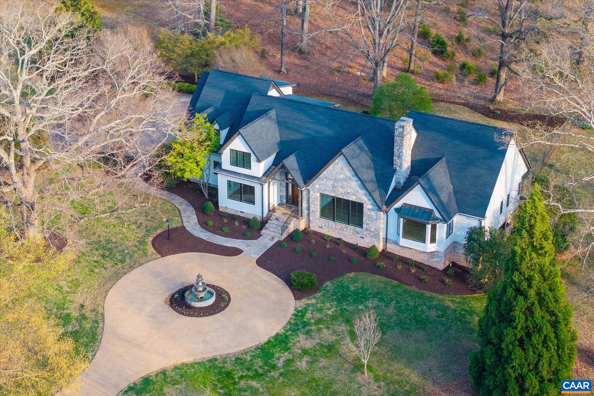 2121 GARTH RD, CHARLOTTESVILLE, Virginia 22901, 4 Bedrooms Bedrooms, ,3 BathroomsBathrooms,Residential,Majestic Oaks,2121 GARTH RD,675116 MLS # 675116