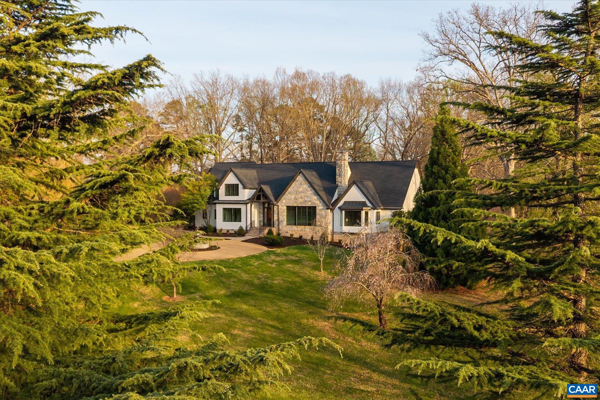 2121 GARTH RD, CHARLOTTESVILLE, Virginia 22901, 4 Bedrooms Bedrooms, ,3 BathroomsBathrooms,Residential,Majestic Oaks,2121 GARTH RD,675116 MLS # 675116