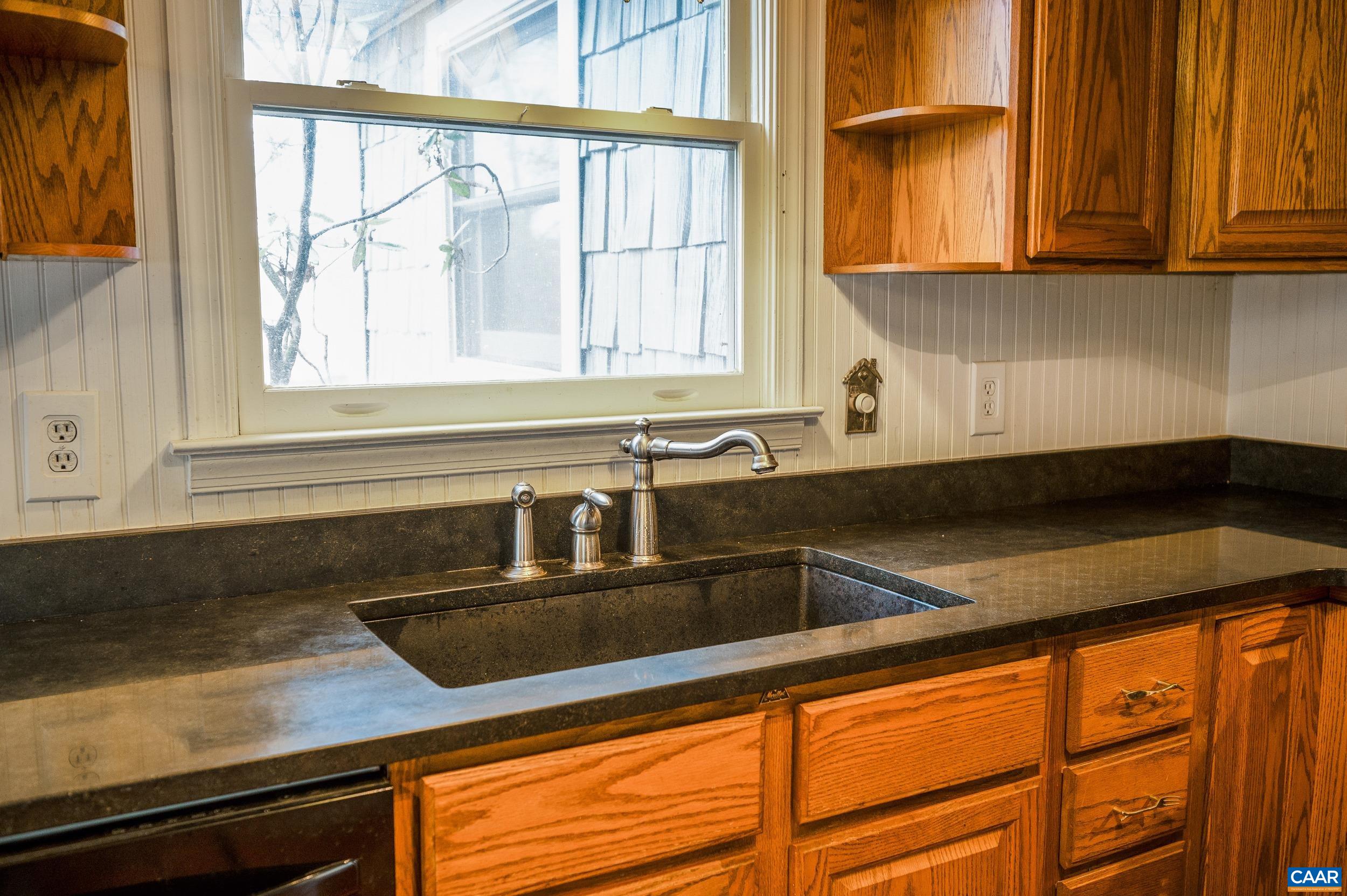 699 WINTON RD, AMHERST, Virginia 24521, 3 Bedrooms Bedrooms, ,2 BathroomsBathrooms,Residential,699 WINTON RD,675129 MLS # 675129