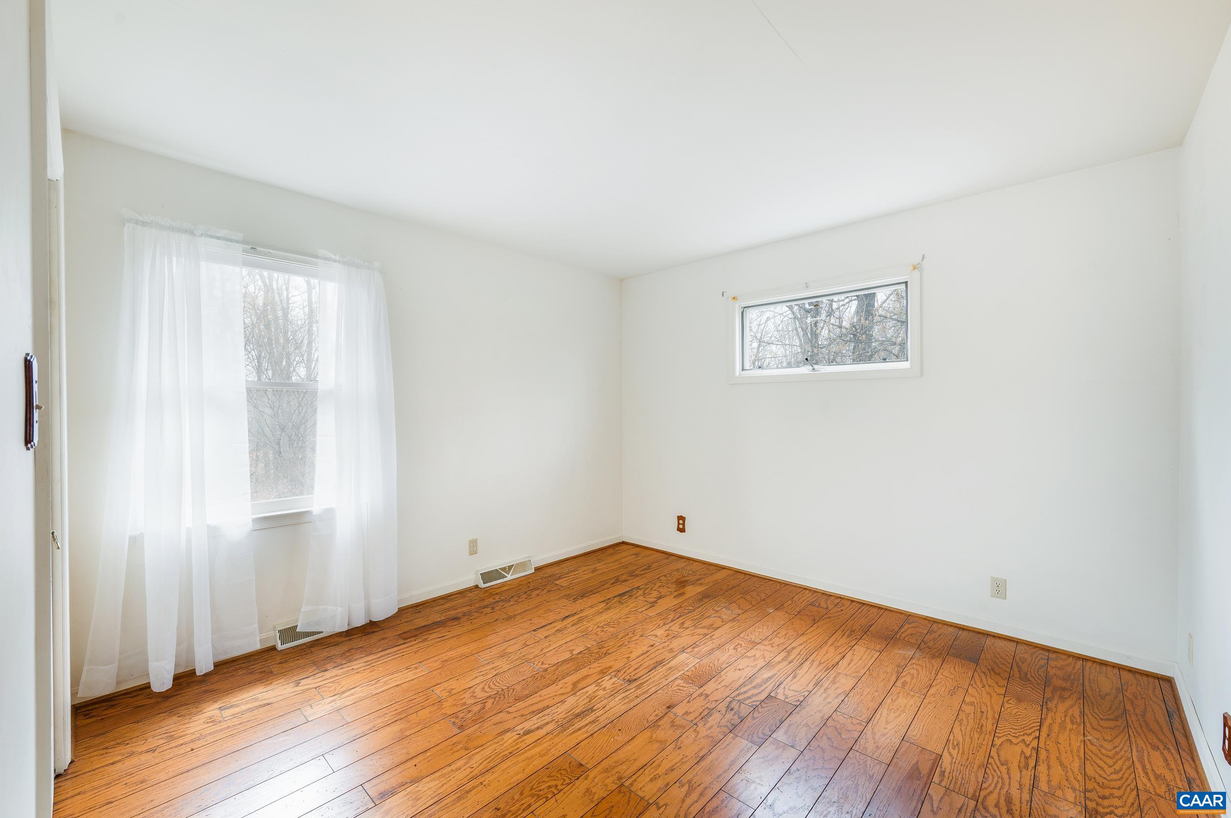 699 WINTON RD, AMHERST, Virginia 24521, 3 Bedrooms Bedrooms, ,2 BathroomsBathrooms,Residential,699 WINTON RD,675129 MLS # 675129