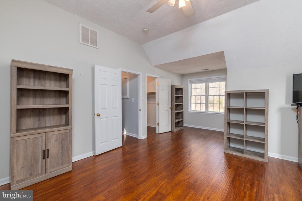 10910 CINNAMON TEAL DR, SPOTSYLVANIA, Virginia 22553, 5 Bedrooms Bedrooms, ,3 BathroomsBathrooms,Residential,10910 CINNAMON TEAL DR,VASP2040378 MLS # VASP2040378 10910 CINNAMON TEAL DR, SPOTSYLVANIA, Virginia 22553, 5 Bedrooms Bedrooms, ,3 BathroomsBathrooms,Residential,10910 CINNAMON TEAL DR,VASP2040378 MLS # VASP2040378