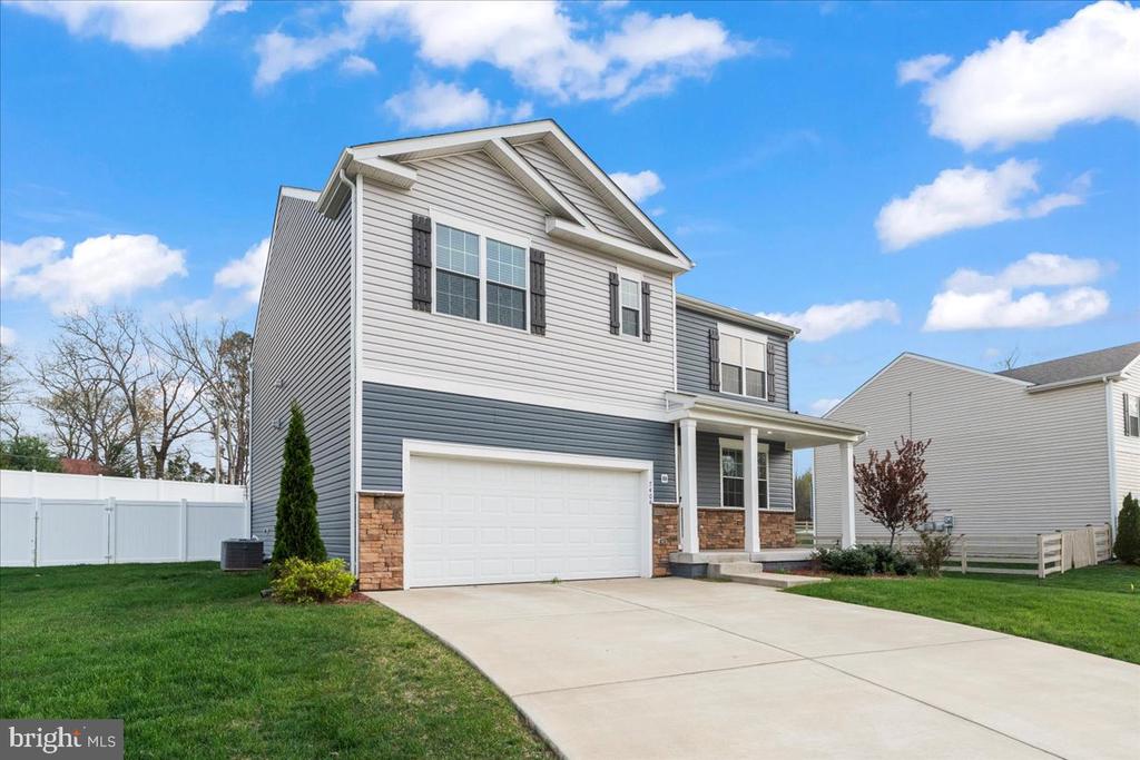 7404 JAKE CT, FREDERICKSBURG, Virginia 22407, 5 Bedrooms Bedrooms, ,3 BathroomsBathrooms,Residential,7404 JAKE CT,VASP2040630 MLS # VASP2040630