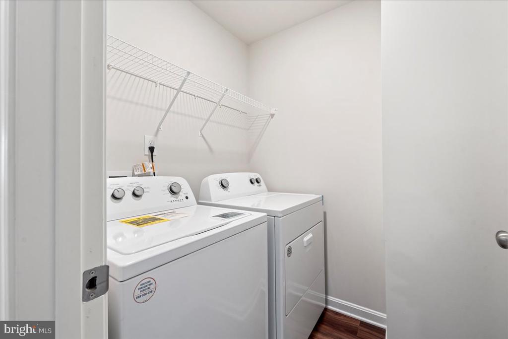 7404 JAKE CT, FREDERICKSBURG, Virginia 22407, 5 Bedrooms Bedrooms, ,3 BathroomsBathrooms,Residential,7404 JAKE CT,VASP2040630 MLS # VASP2040630