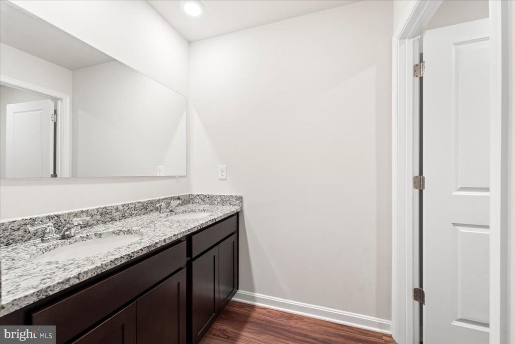 7404 JAKE CT, FREDERICKSBURG, Virginia 22407, 5 Bedrooms Bedrooms, ,3 BathroomsBathrooms,Residential,7404 JAKE CT,VASP2040630 MLS # VASP2040630