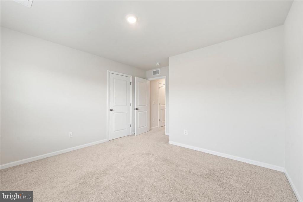 7404 JAKE CT, FREDERICKSBURG, Virginia 22407, 5 Bedrooms Bedrooms, ,3 BathroomsBathrooms,Residential,7404 JAKE CT,VASP2040630 MLS # VASP2040630