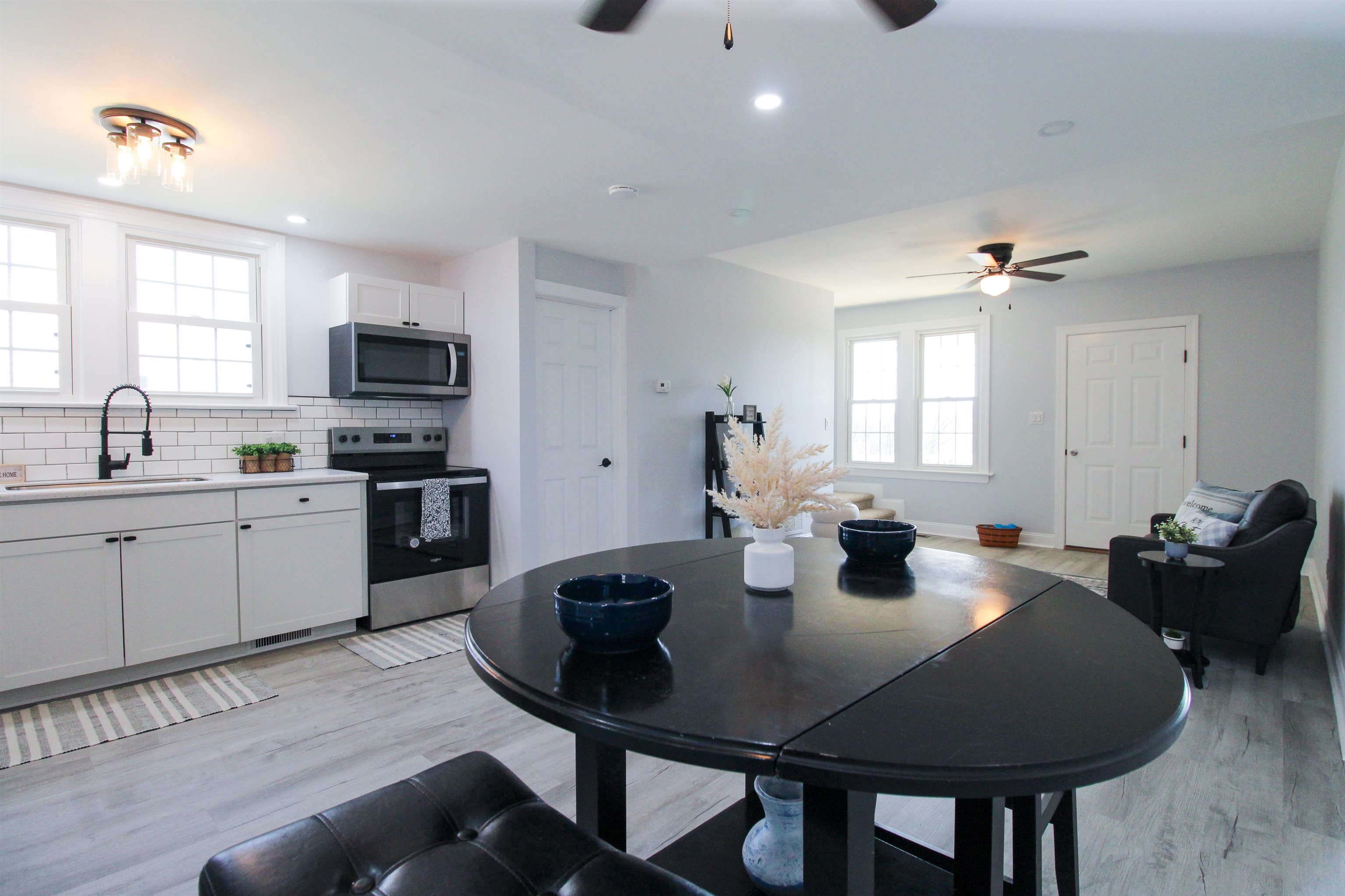 128 S WAVERLEY ST, STAUNTON, Virginia 24401, 4 Bedrooms Bedrooms, ,2 BathroomsBathrooms,Residential,128 S WAVERLEY ST,675347 MLS # 675347 128 S WAVERLEY ST, STAUNTON, Virginia 24401, 4 Bedrooms Bedrooms, ,2 BathroomsBathrooms,Residential,128 S WAVERLEY ST,675347 MLS # 675347