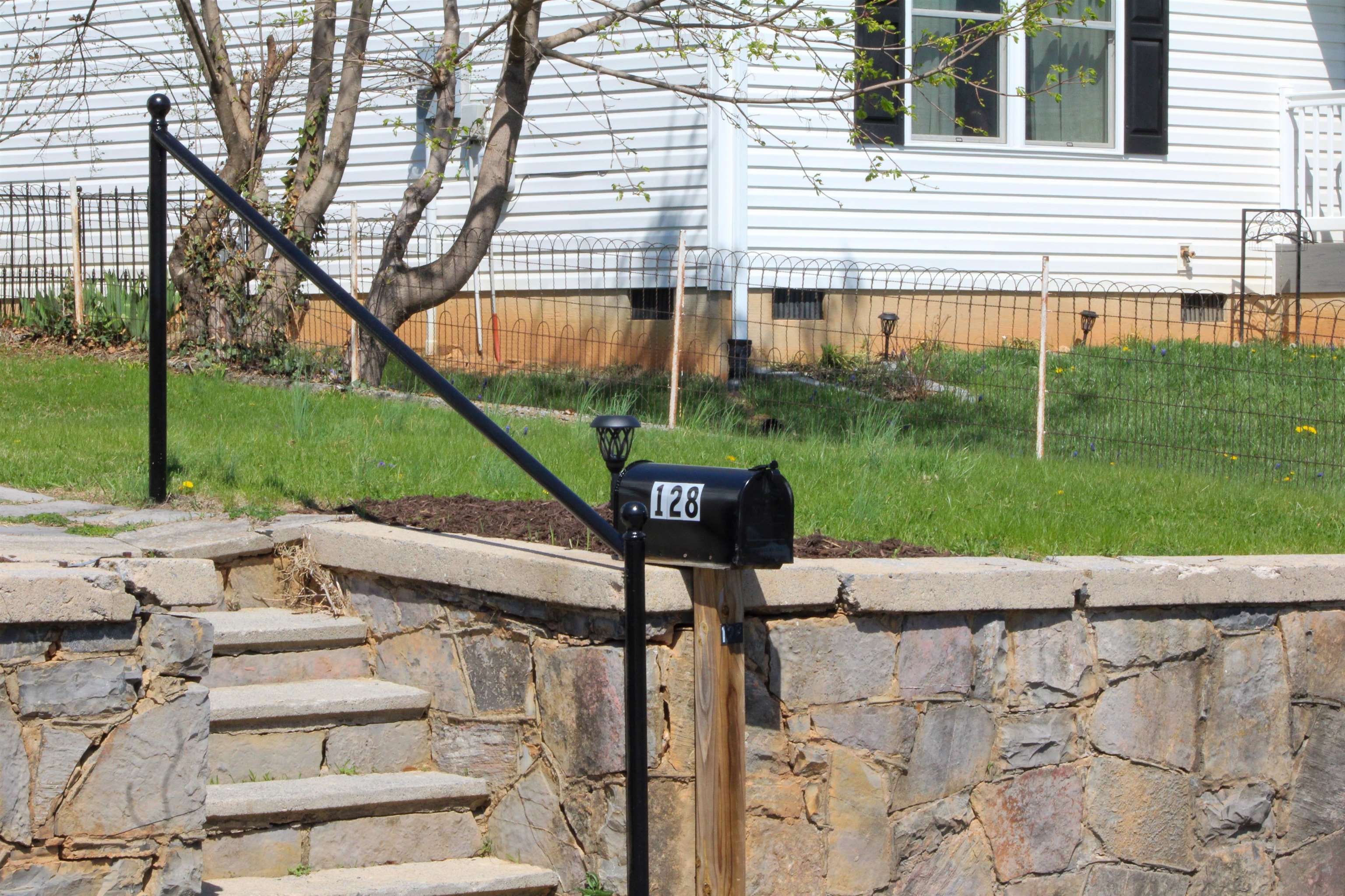 128 S WAVERLEY ST, STAUNTON, Virginia 24401, 4 Bedrooms Bedrooms, ,2 BathroomsBathrooms,Residential,128 S WAVERLEY ST,675347 MLS # 675347 128 S WAVERLEY ST, STAUNTON, Virginia 24401, 4 Bedrooms Bedrooms, ,2 BathroomsBathrooms,Residential,128 S WAVERLEY ST,675347 MLS # 675347