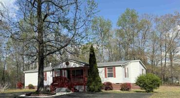 220 CHALKLEVEL RD, LOUISA, Virginia 23093, 3 Bedrooms Bedrooms, ,2 BathroomsBathrooms,Residential,Affordable 3 Bedroom Home,220 CHALKLEVEL RD,675352 MLS # 675352
