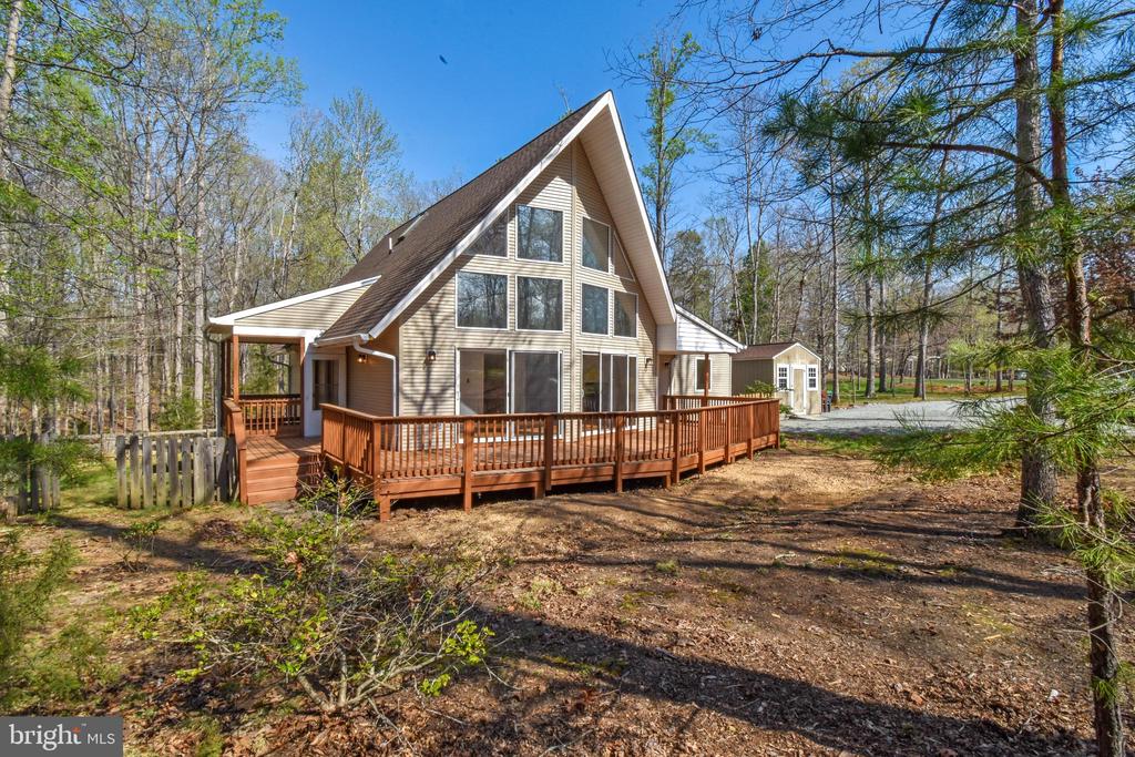 17 BRIDLEWOOD DR, PALMYRA, Virginia 22963, 2 Bedrooms Bedrooms, ,2 BathroomsBathrooms,Residential,17 BRIDLEWOOD DR,VAFN2000654 MLS # VAFN2000654