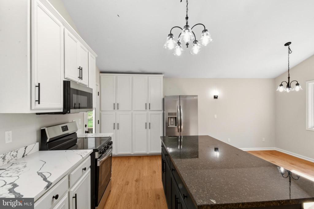 17 BRIDLEWOOD DR, PALMYRA, Virginia 22963, 2 Bedrooms Bedrooms, ,2 BathroomsBathrooms,Residential,17 BRIDLEWOOD DR,VAFN2000654 MLS # VAFN2000654