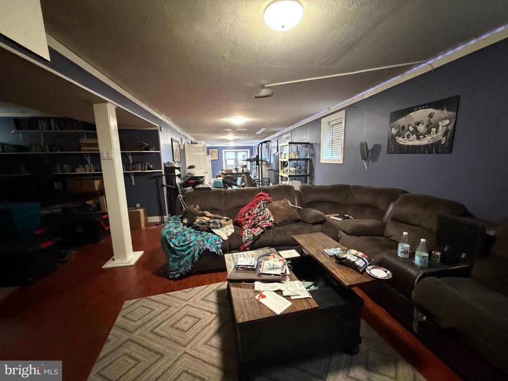 8093 MEETZE RD, WARRENTON, Virginia, 4 Bedrooms Bedrooms, ,3 BathroomsBathrooms,Residential,8093 MEETZE RD,VAFQ2021316 MLS # VAFQ2021316