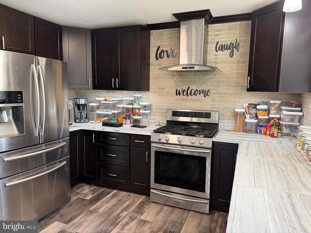 8093 MEETZE RD, WARRENTON, Virginia, 4 Bedrooms Bedrooms, ,3 BathroomsBathrooms,Residential,8093 MEETZE RD,VAFQ2021316 MLS # VAFQ2021316