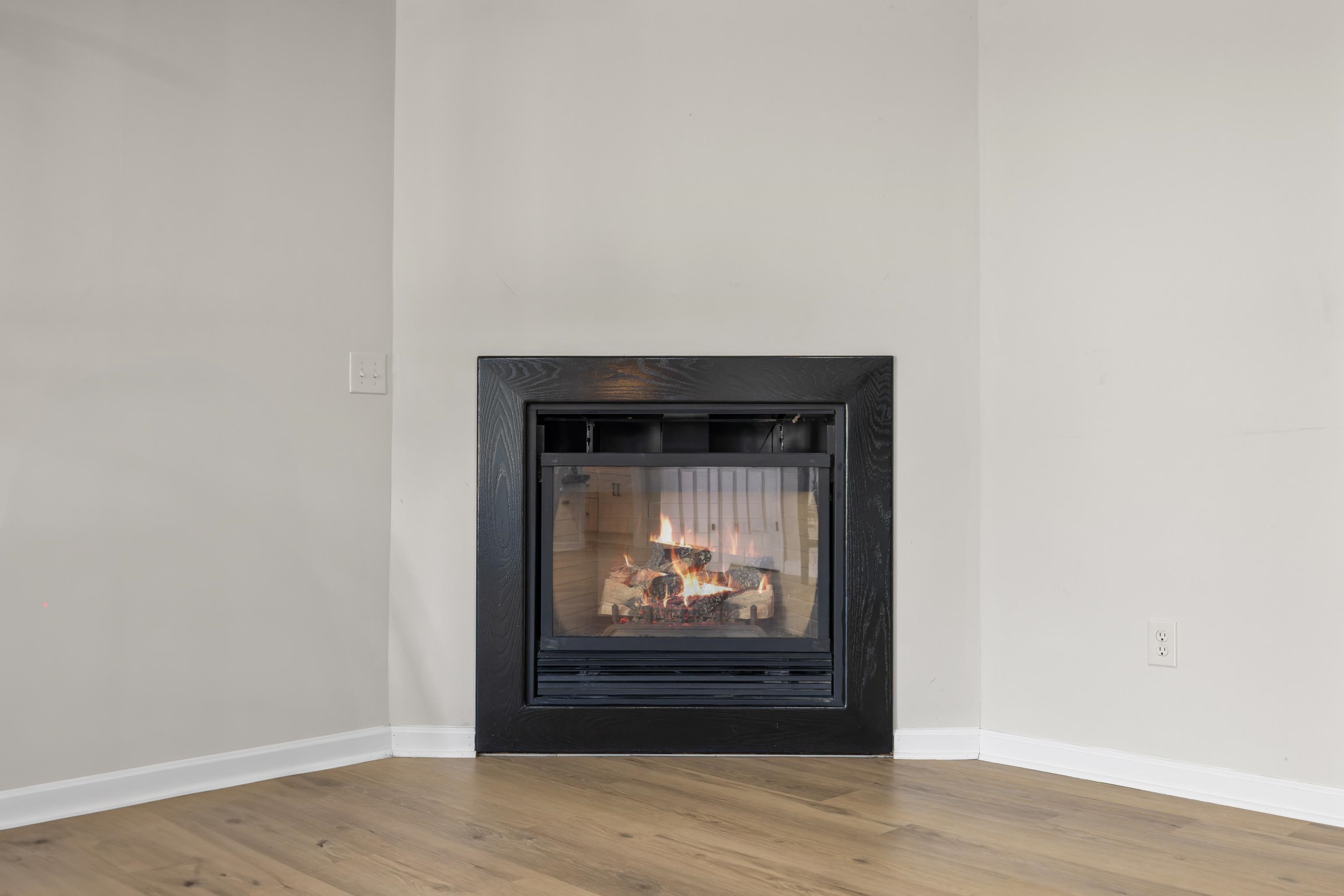 206 WILDWOOD DR, BRIDGEWATER, Virginia 22812, 4 Bedrooms Bedrooms, ,3 BathroomsBathrooms,Residential,206 WILDWOOD DR,675358 MLS # 675358