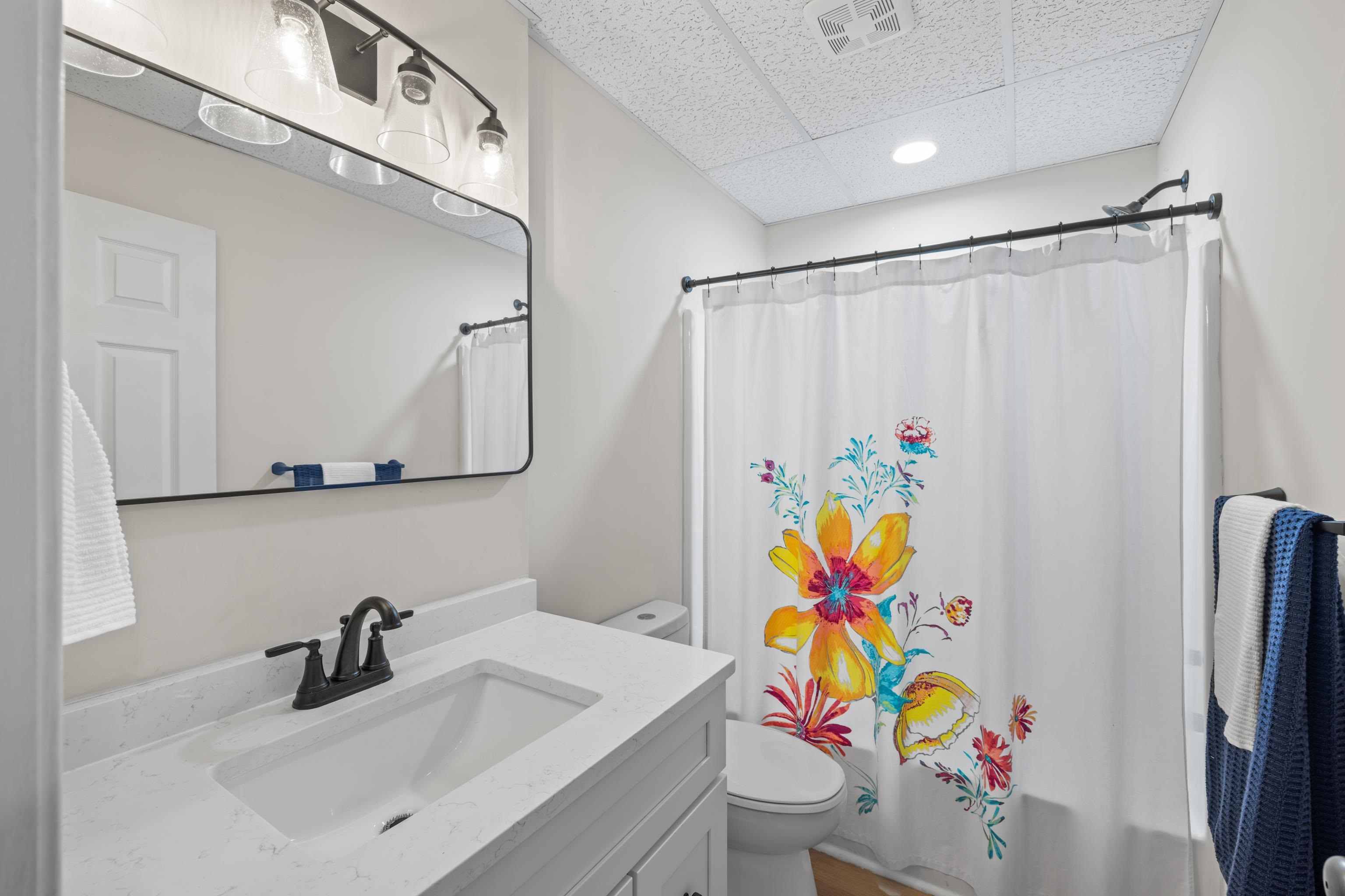 206 WILDWOOD DR, BRIDGEWATER, Virginia 22812, 4 Bedrooms Bedrooms, ,3 BathroomsBathrooms,Residential,206 WILDWOOD DR,675358 MLS # 675358