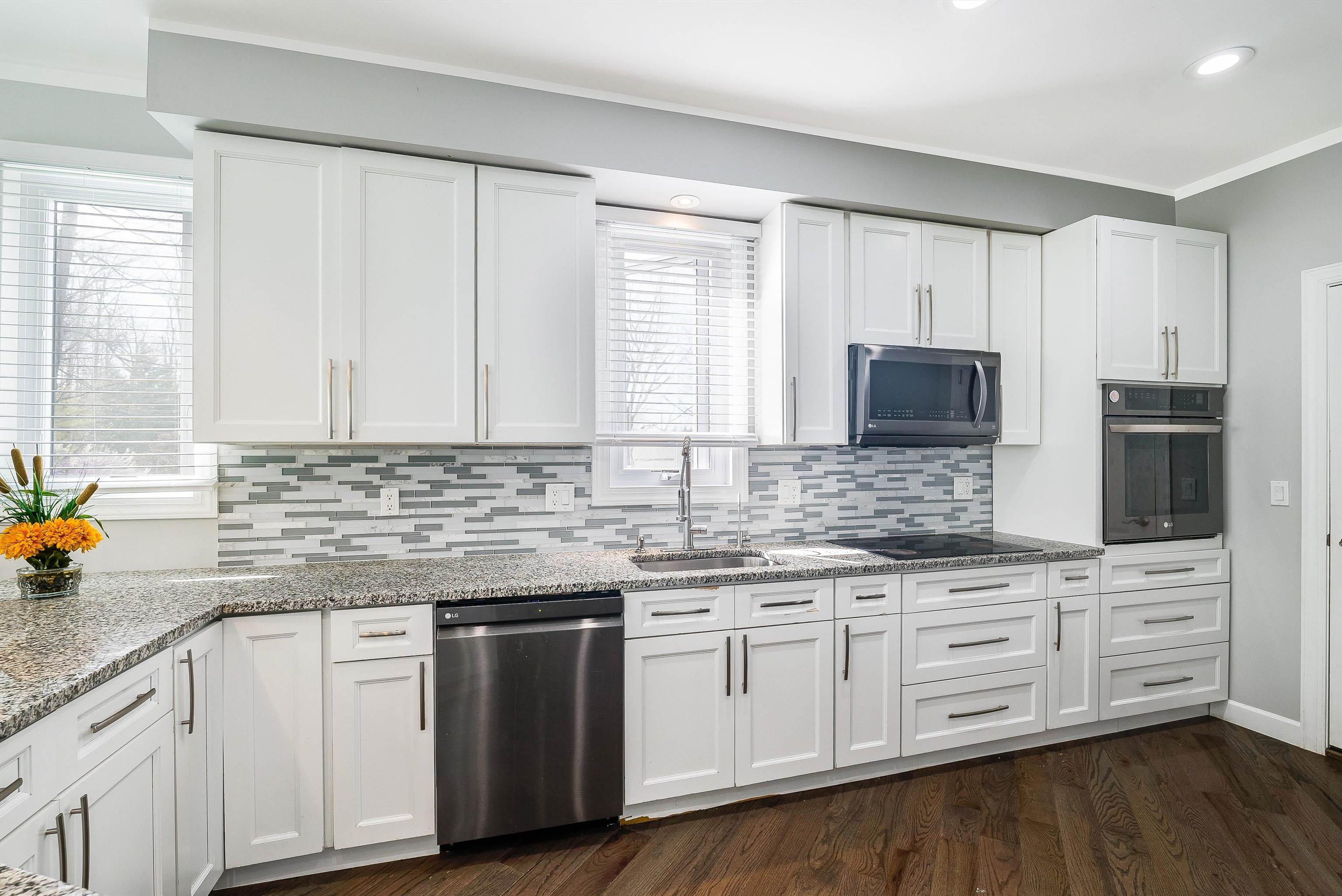 1180 B NELSON DR, HARRISONBURG, Virginia 22801, 3 Bedrooms Bedrooms, ,2 BathroomsBathrooms,Residential,1180 B NELSON DR,675359 MLS # 675359