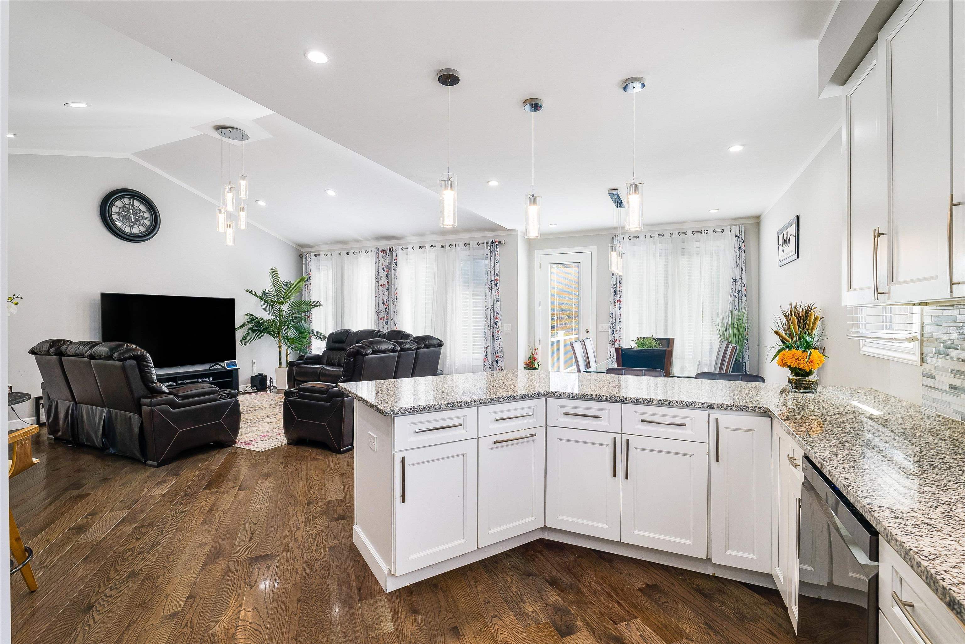 1180 B NELSON DR, HARRISONBURG, Virginia 22801, 3 Bedrooms Bedrooms, ,2 BathroomsBathrooms,Residential,1180 B NELSON DR,675359 MLS # 675359