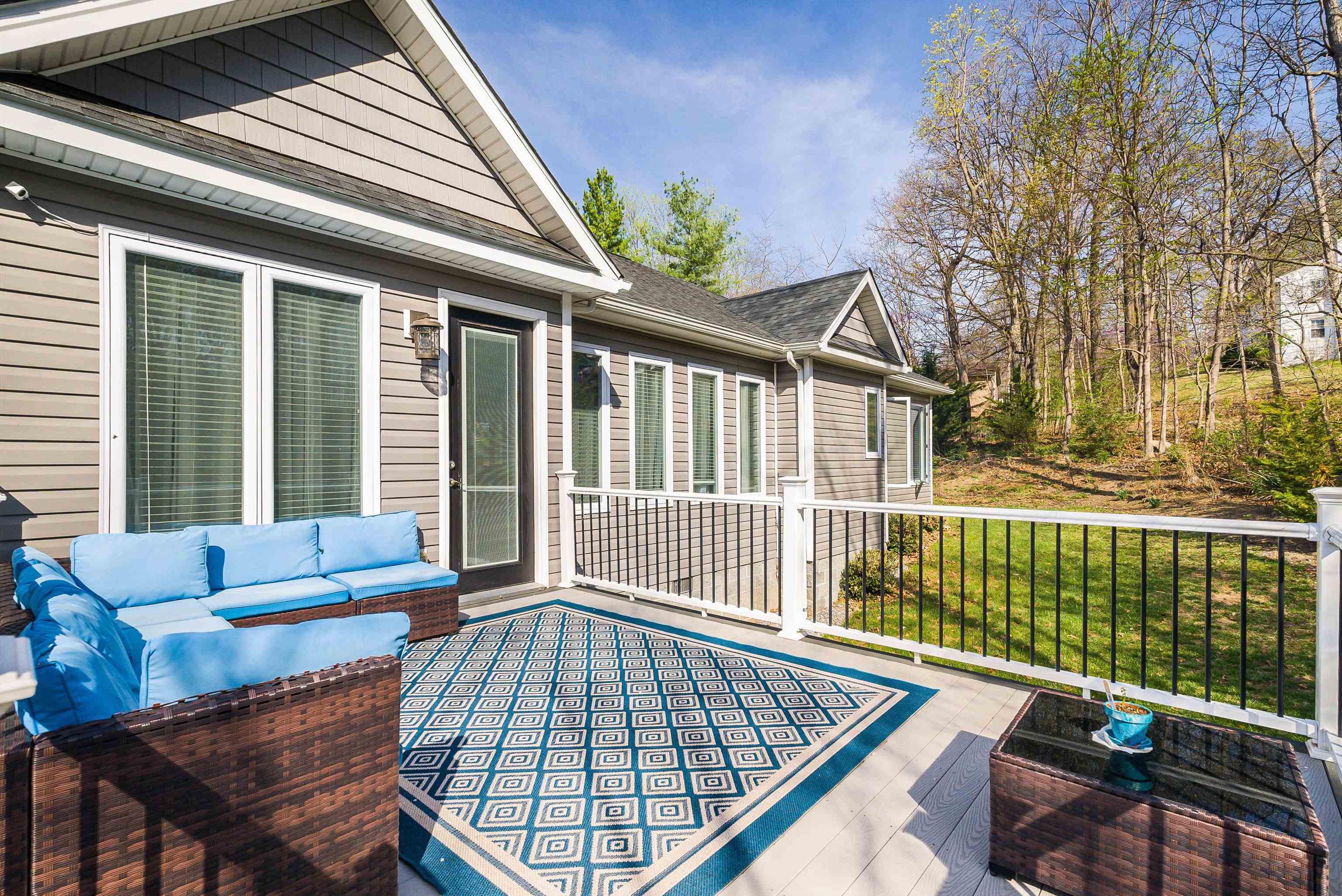 1180 B NELSON DR, HARRISONBURG, Virginia 22801, 3 Bedrooms Bedrooms, ,2 BathroomsBathrooms,Residential,1180 B NELSON DR,675359 MLS # 675359