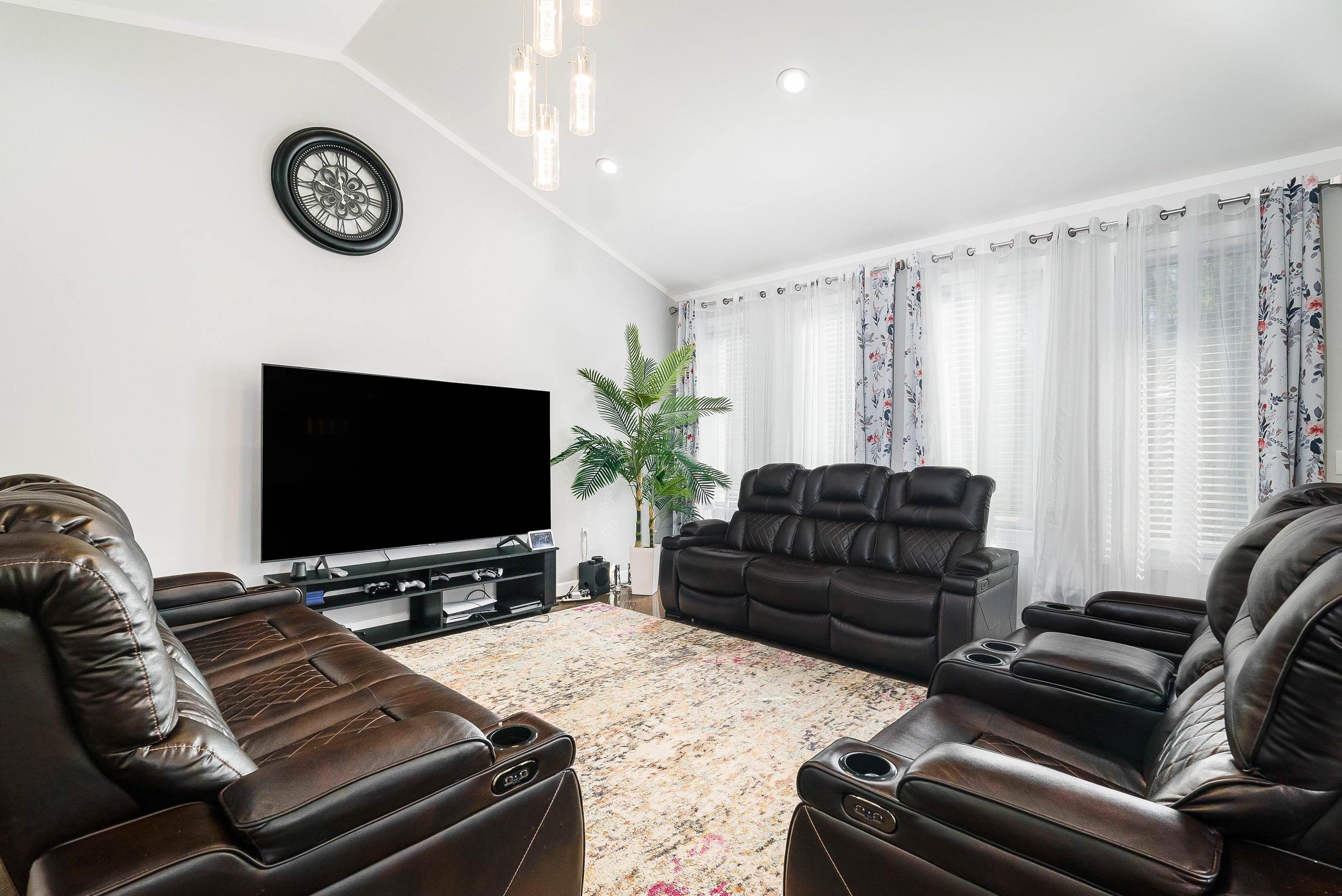 1180 B NELSON DR, HARRISONBURG, Virginia 22801, 3 Bedrooms Bedrooms, ,2 BathroomsBathrooms,Residential,1180 B NELSON DR,675359 MLS # 675359