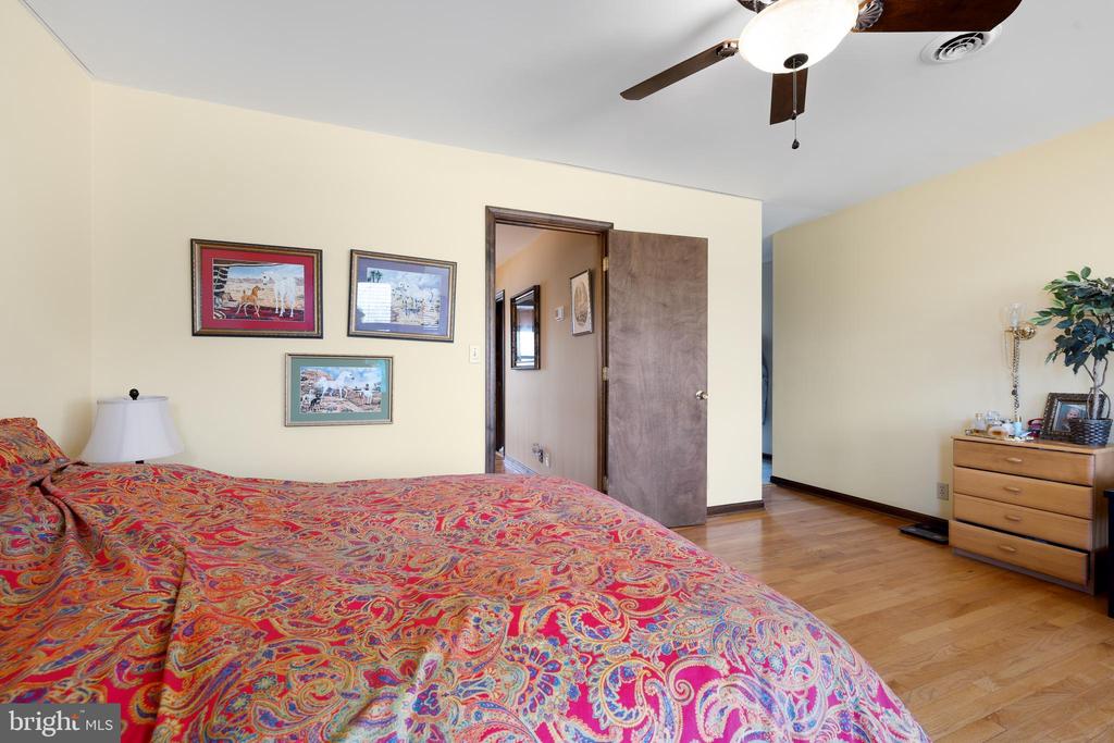 19050 MONTEITH FARM RD, GORDONSVILLE, Virginia 22942, 4 Bedrooms Bedrooms, ,2 BathroomsBathrooms,Residential,19050 MONTEITH FARM RD,VAOR2013712 MLS # VAOR2013712