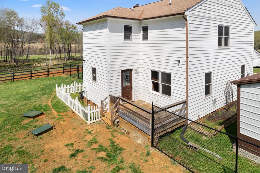 19050 MONTEITH FARM RD, GORDONSVILLE, Virginia 22942, 4 Bedrooms Bedrooms, ,2 BathroomsBathrooms,Residential,19050 MONTEITH FARM RD,VAOR2013712 MLS # VAOR2013712