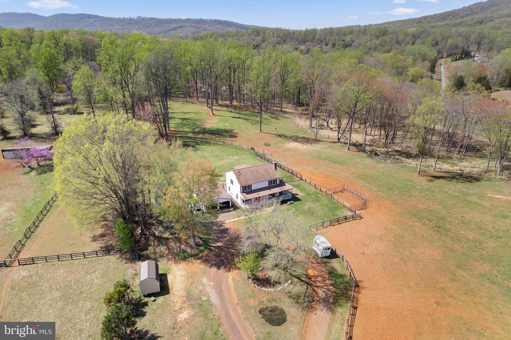 19050 MONTEITH FARM RD, GORDONSVILLE, Virginia 22942, 4 Bedrooms Bedrooms, ,2 BathroomsBathrooms,Residential,19050 MONTEITH FARM RD,VAOR2013712 MLS # VAOR2013712