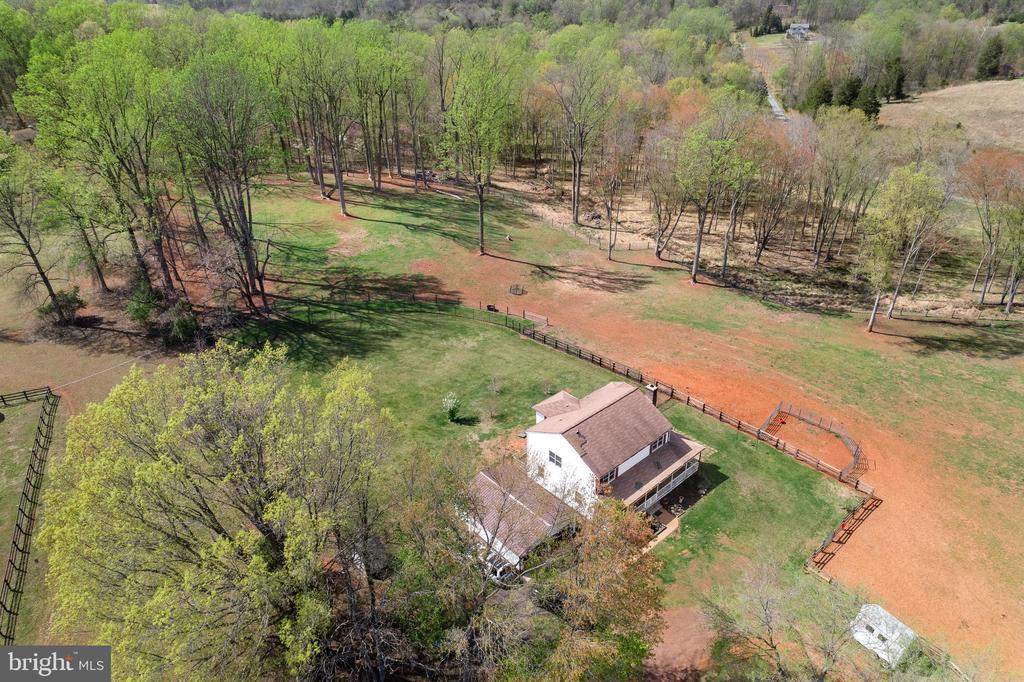 19050 MONTEITH FARM RD, GORDONSVILLE, Virginia 22942, 4 Bedrooms Bedrooms, ,2 BathroomsBathrooms,Residential,19050 MONTEITH FARM RD,VAOR2013712 MLS # VAOR2013712
