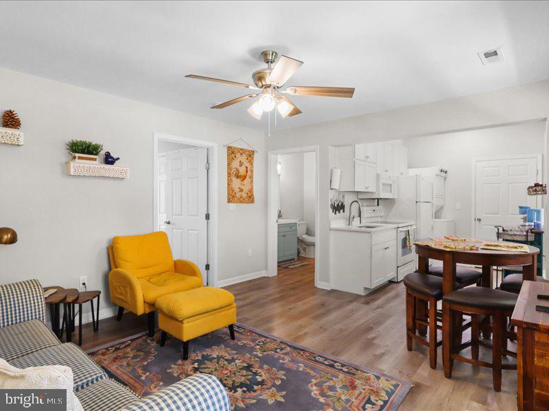 712 S BLUE RIDGE AVE, CULPEPER, Virginia 22701, 4 Bedrooms Bedrooms, ,3 BathroomsBathrooms,Residential,712 S BLUE RIDGE AVE,VACU2013090 MLS # VACU2013090