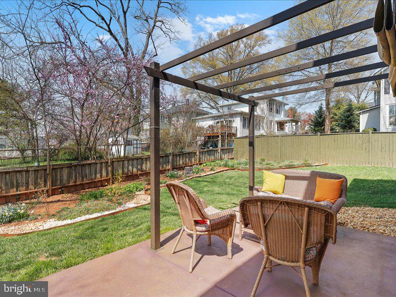 712 S BLUE RIDGE AVE, CULPEPER, Virginia 22701, 4 Bedrooms Bedrooms, ,3 BathroomsBathrooms,Residential,712 S BLUE RIDGE AVE,VACU2013090 MLS # VACU2013090