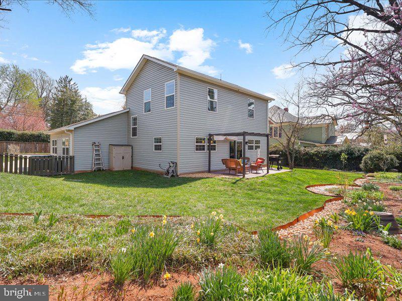 712 S BLUE RIDGE AVE, CULPEPER, Virginia 22701, 4 Bedrooms Bedrooms, ,3 BathroomsBathrooms,Residential,712 S BLUE RIDGE AVE,VACU2013090 MLS # VACU2013090